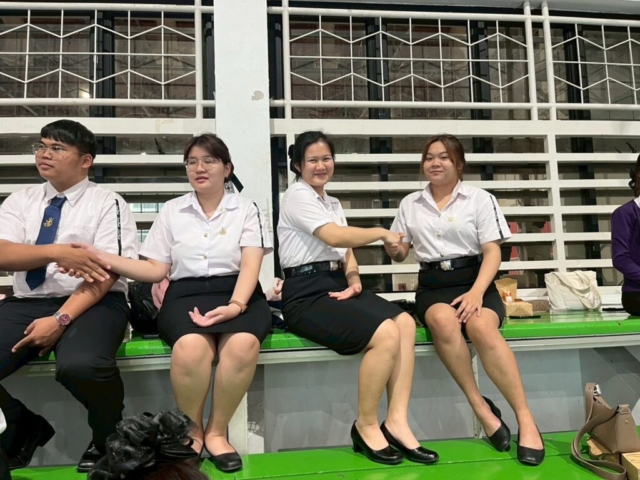 LINE_ALBUM_ประถมศึกษา อบรมบุคลิกภาพ_251215_65