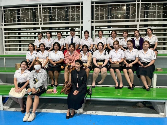 LINE_ALBUM_ประถมศึกษา อบรมบุคลิกภาพ_251215_91