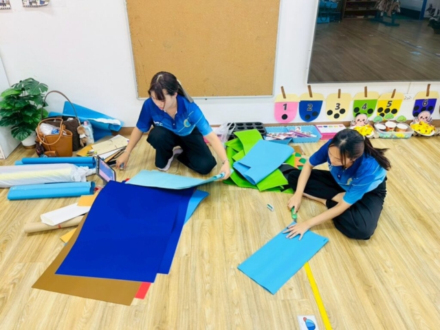 LINE_ALBUM_ปี2 จัดบอร์ด_251217_4