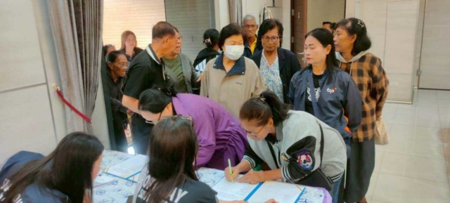 LINE_ALBUM_23012568_260127_55