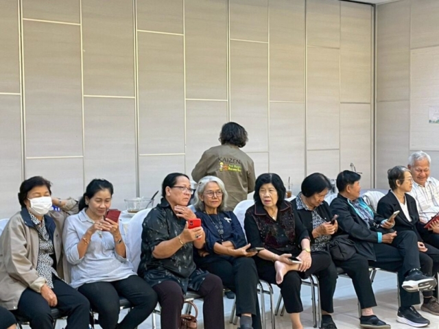 LINE_ALBUM_23012568_260127_70