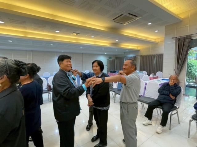 LINE_ALBUM_23012568_260127_82