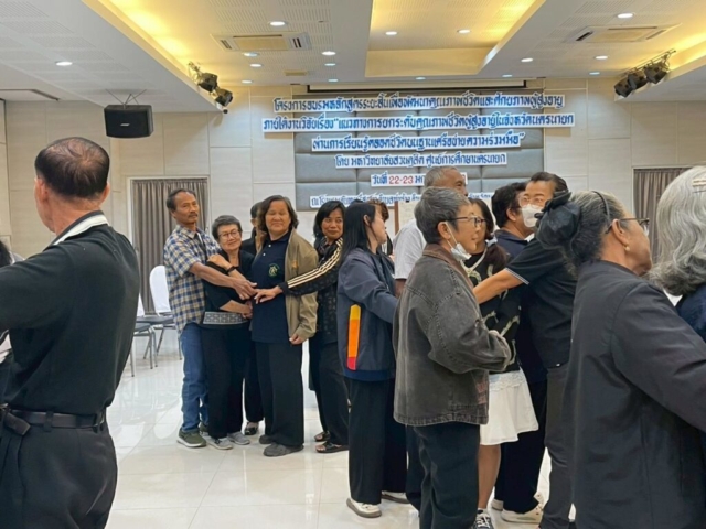 LINE_ALBUM_23012568_260127_85